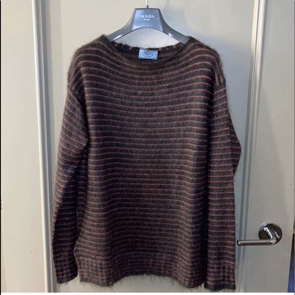 New without tags gorgeous Prada wool cashmere sweater